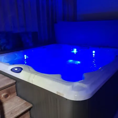 Hodinový hotel Love-room De La Truffiere *