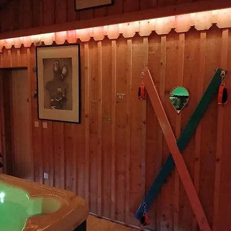 Love-room De La Truffiere *