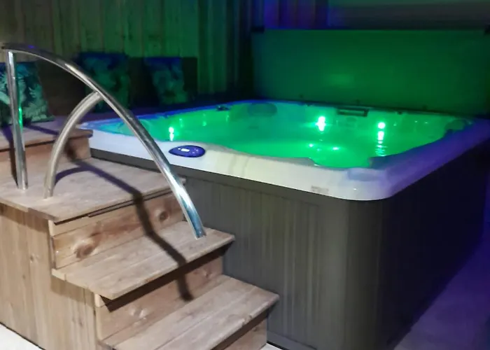 Love-room De La Truffiere Motel para Casais Bertric-Burée